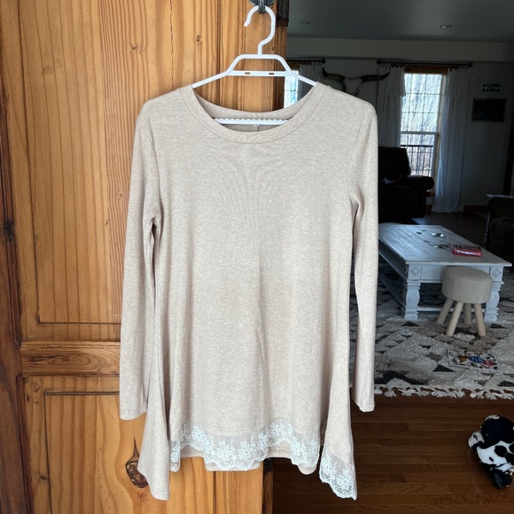 Women’s maternity tunic top - Picture 1 of 3